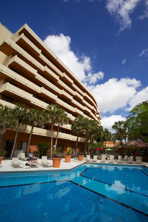 Chateau Mar Golf Resort, Trademark Collection By Wyndham Lauderhill Buitenkant foto